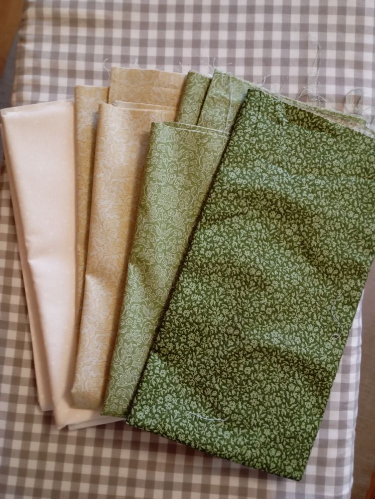 anyagok – Haladó futó – Foltvarrók napja 2026