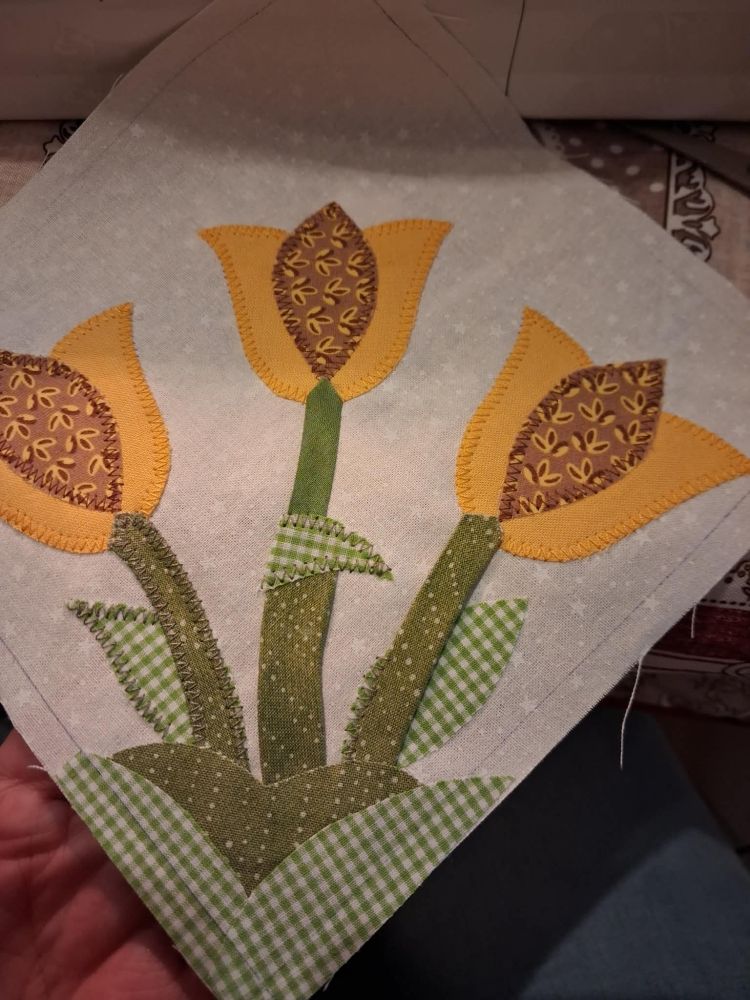 applikált blokk – Egyszerűbb futó – Foltvarrók napja 2026