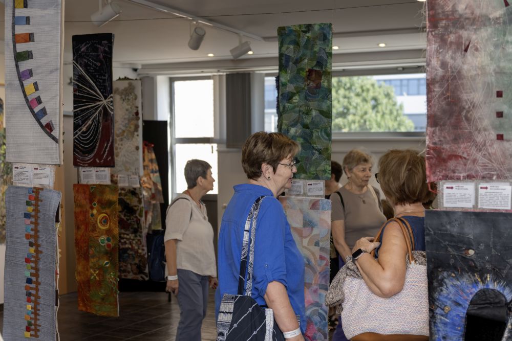 OFF 2025 Kiállítások – 336