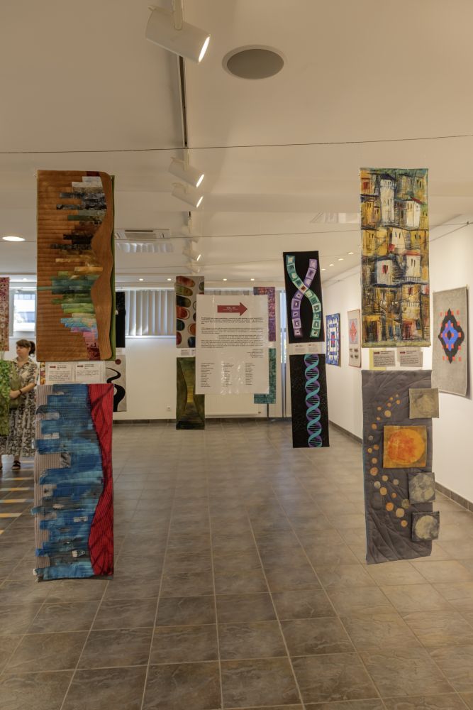 OFF 2025 Kiállítások – 343