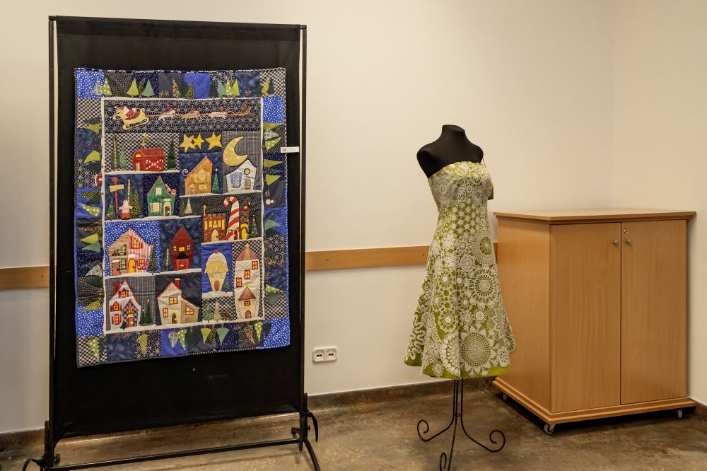 OFF 2025 Kiállítások – 400