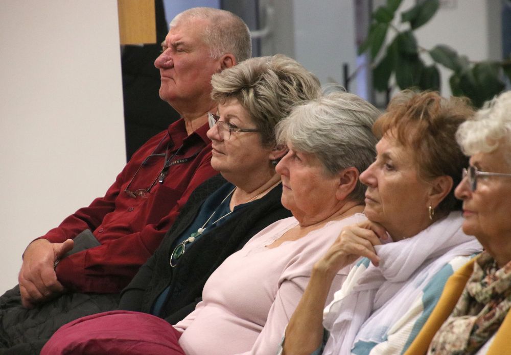 Foltos Kékmadár – 18