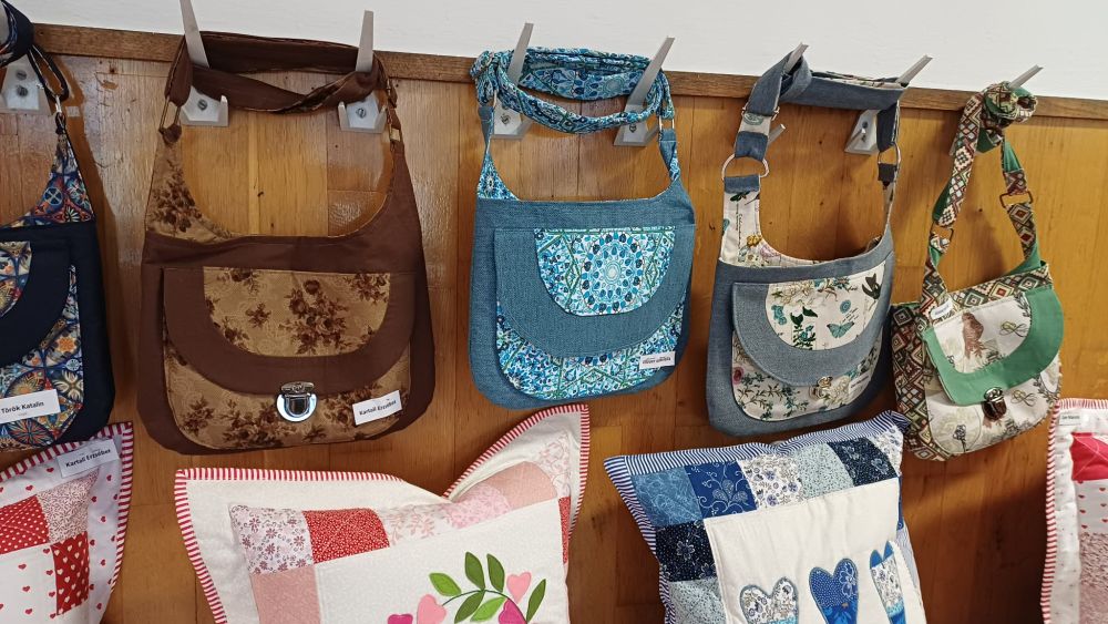 Kaposfolt 2026 január – 18