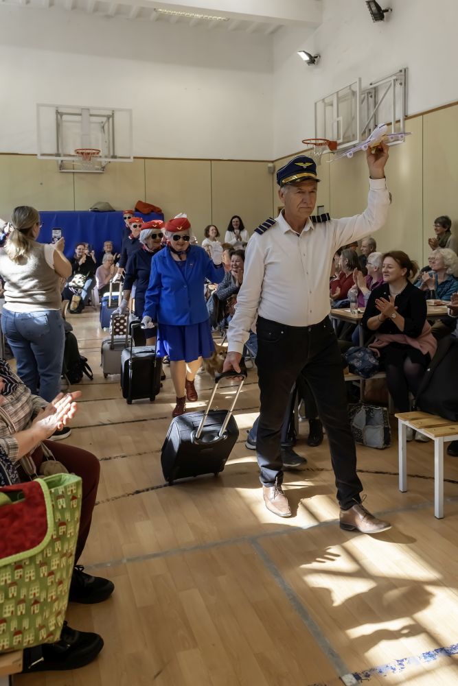 37 – Bakancsosok – Az utolsó öltés ünnepe